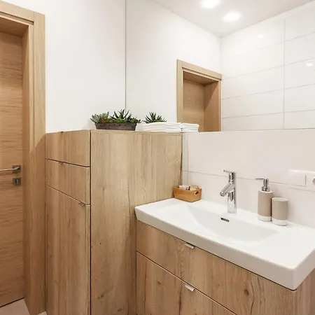 Totally New Luxury 2 Bedr By Reside Baltic